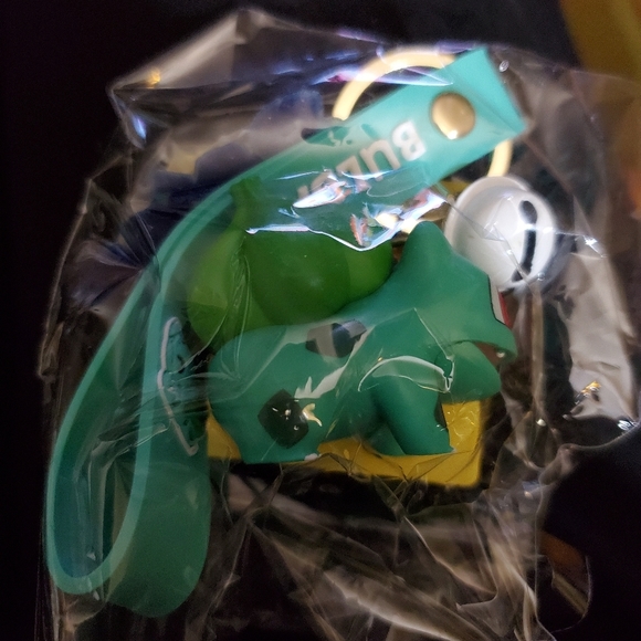 ❤️ BULBASAUR Pokemon 3 Dimensional Keychain and Bag Charm - Picture 10 of 13